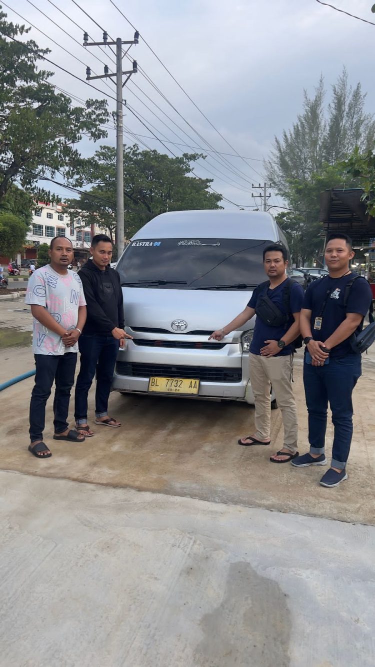 Tim gabungan dari Polres Lhokseumawe berhasil mengamankan barang bukti berupa satu unit minibus Toyota Hiace di Desa Lampeneurut