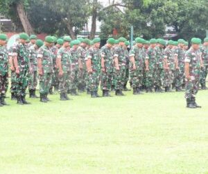 Dandim 0402/OKI Letkol Inf Hendra Saputra, S.Sos.,M.M.,M.I.Pol memimpin langsung Apel Kesiapan Pasukan Pengamanan Pemilihan Kepala Desa (Pilkades) serentak Kabupaten Ogan Ilir