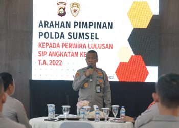Wakapolda Brigjen Pol Rudi Setiawan, SIK SH MH memberi arahan kepada personel Lulusan SIP (Sekolah Inspektur Polisi) Angkatan 51 Tahun 2022 bertempat di gedung Presisi lantai 7 Polda Sumsel