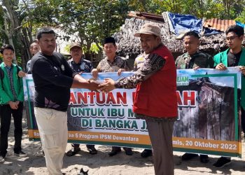 Ikatan pekerja sosial masyarakat IPSM Kecamatan Dewantara membangun rumah layak huni untuk lansia warga miskin di Gampong Bangka Jaya