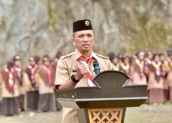 Reza Fahlevi ketika menghadiri Upacara Pembukaan LP3 Putri ke VIII Gerakan Pramuka Pesantren Aceh Tahun 2022