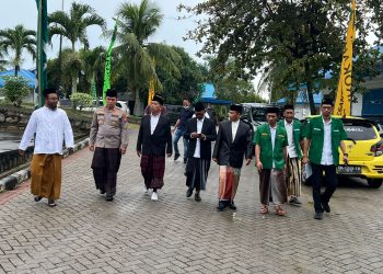 Upacara Peringatan Hari Santri Nasional Tahun 2022 di Kabupaten Simalungun digelar di Pesantren Moderen Al Baroqah Nagori Silinduk Kecamatan Dolok Batu Nanggar