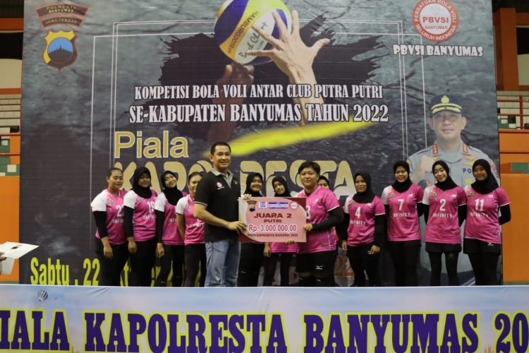 74 klub ramaikan Turnamen Bola Voli Kapolresta Banyumas Cup 2022
