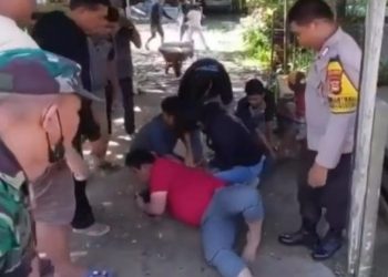 Bayi yang baru berusia 4 bulan di Dusun Parenggi, Desa Mattoanging, Kecamatan Bantimurung, Kabupaten Maros, Sulawesi Selatan tewas mengenaskan usai dianiaya oleh pamannya