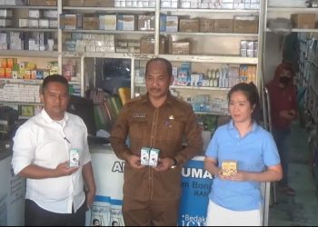 Unit IV Tipiter Satreskrim Polres Labuhanbatu dan Dinas Kesehatan secara bersama – sama melakukan monitoring dan pengecekan terkait obat – obatan