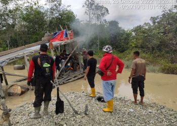 Kapolsek Kuantan Hilir Pimpin langsung Operasi Penertiban Penambangan Emas Tanpa Izin (PETI) di wilayah hukum Polsek Kuantan Hilir