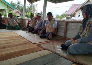 Perusahaan PLN kembali menyerahkan bantuan rehab balai pengajian di Dayah Darusa'adah Gampong Jambo timu yang dipimpin Tgk Fazlullah di Gampong Jambo Timu