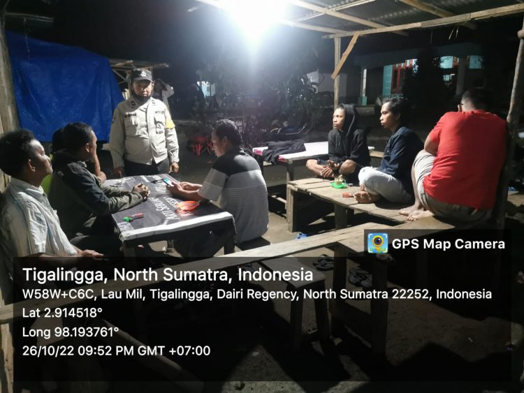Kapolsek Tigalingga AKP SP. Siringoringo, SH lakukan himbauan dan larangan perjudian sejenis togel bertempat di dusun laumil sialaman desa laumil kecamatan Tigalingga