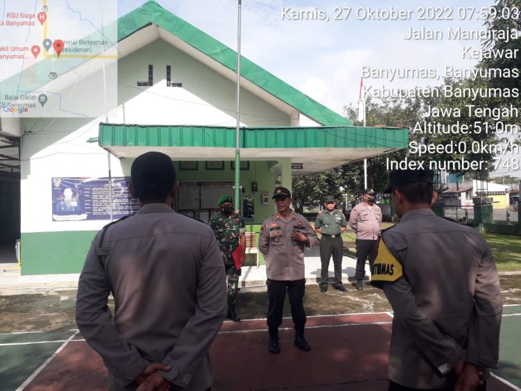 Polsek Banyumas menggelar apel pagi bersama yang di ikuti oleh seluruh anggota Polsek dan Koramil 07 Banyumas