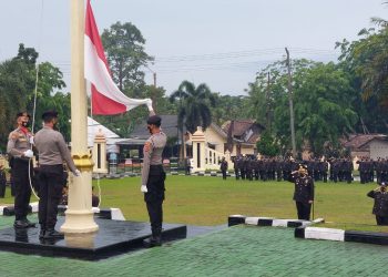 Waka Polres Bangka Kompol R. Wardhama Utama, S.I.K., pimpin kegiatan Upacara Peringatan Hari Sumpah Pemuda Ke 94