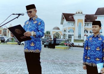 Sekretaris Daerah Kabupaten Aceh Utara Dr A Murtala, MSi, menjadi inspektur upacara memperingati Sumpah Pemuda ke-94