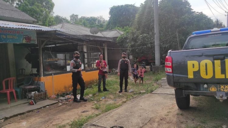 Untuk mencegah terjadinya gangguan kamtibmas di siang hari, Sat Samapta Polres Bangka Barat melaksanakan patroli
