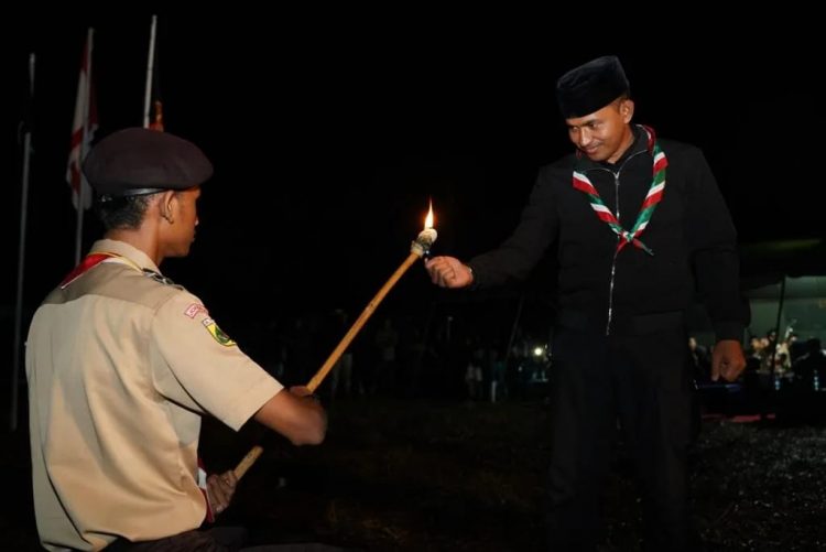 Komandan Kodim 0103/Aut, Letkol Inf Hendrasari Nurhono S.I.P. M.I.P., didampingi perwira staf, Danramil dan jajarannya ikuti acara Perkemahan Saka Wira Kartika Kodim 0103/Aut Ke- 15 TA 2022