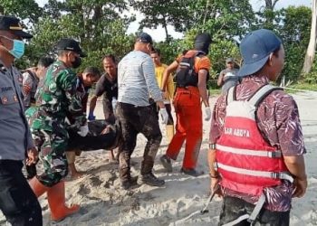 Penemuan sosok mayat perempuan di tepi laut Lhok Rei Ujong Raja Desa Kuala Seumanyam Darul Makmur