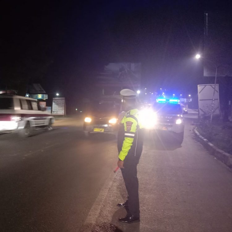 Satuan Lalu Lintas Polres Simalungun gencar melaksanakan kegiatan Blue Light Patrol (BLP) di Jalur Lintas Pematangsiantar - Perdagangan