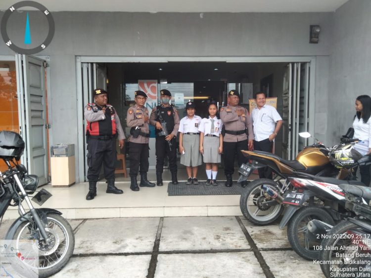 Kasat Samapta Polres Dairi AKP Tugono, SH melaksanakan kegiatan rutin patroli jarak jauh sekaligus patroli dialogis dalam rangka antisipasi gangguan kamtibmas
