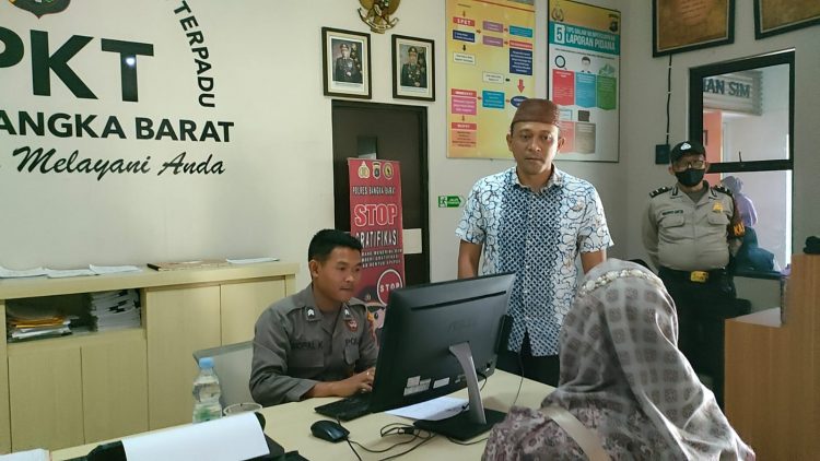 Kapolres Bangka Barat AKBP Catur Prasetiyo SIK cek beberapa ruangan pelayanan publik yang ada di Polres Bangka Barat