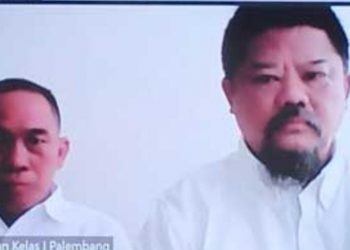 Dua terdakwa yaitu Augie Yahya Bunyamin selaku Direktur Utama PD Perhotelan Swarna Dwipa dan Ahmad Tohir selaku Direktur PT Palcon Indonesia