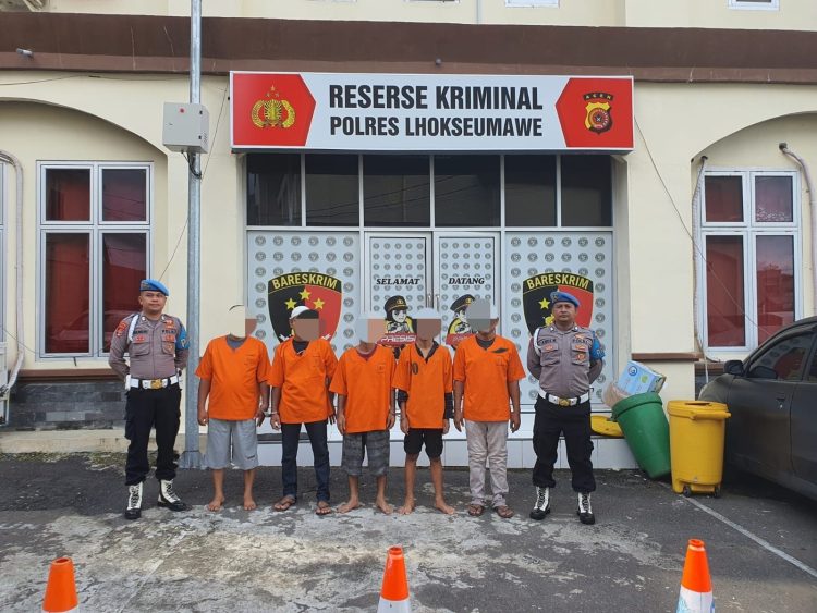 Tim Opsnal Sat Reskrim Polres Lhokseumawe berhasil membekuk sejumlah agen dan pemain judi Toto Gelap (Togel) dan Chip Higgs Domino