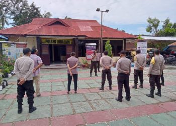 Komandan DOBRAK Ipda. I Gede Putu Parwata, S.H mengambil langkah dengan menugaskan seluruh Pasukan DOBRAK secara bergantian menjadi pengambil apel pagi di Mapolsek Lobalain
