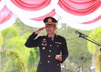 Pemerintah Kabupaten Nagan Raya melaksanakan upacara pengibaran bendera merah putih yang berlangsung di halaman kantor bupati