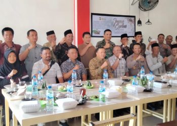 Kapolres Nagan Raya AKBP Setiyawan Eko Prasetiya kembali tampung keluhan masyarakat dalam kegiatan jum'at curhat