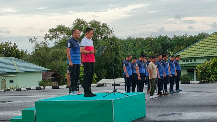 TNI-POLRI Kompak dengan Olahraga Bersama di Lapangan apel Makodim 0431/Bangka Barat