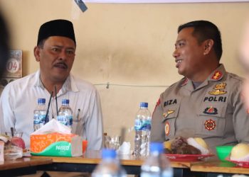 Polres aceh utara kembali menggelar ngopi bareng atau biasa dikenal 'coffee morning' dan terima aspirasi serta keluhan masyarakat dengan mengangkat tema "Jumat Curhat"