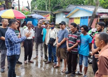 Kepala Pasar Padang Selasa dan staf beserta pihak keamanan pasar, pengelola parkir, pedagang dan masyarakat pengunjung Pasar Padang Selasa melaksanakan kegiatan Deklarasi Damai