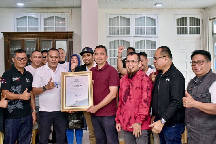 Pj Wali Kota Sabang, Reza Fahlevi, ketika menyambut kunjungan Jaringan Media Siber Indonesia (JMSI) ke Kota Sabang dalam rangka fun trip pasca melangsungkan Rakernas di Banda Aceh
