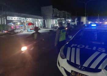 Anggota Sat Lantas Polres Bangka Barat melakukan Patroli Blue Light pada malam hari pada jam-jam yang dianggap rawan terjadinya gangguan Kamtibmas