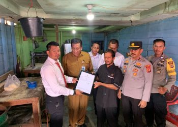 Kasat Reskrim Polres Gayo Lues AKP Zhia UL Archam, S.I.K mengandeng langsung Dinas Penanaman Modal dan Pelayanan Terpadu satu Pintu