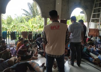 Tim relawan kemanusiaan BFLF Kota Lhokseumawe – Aceh Utara menyalurkan sejumlah bantuan kepada pengungsi Rohingya