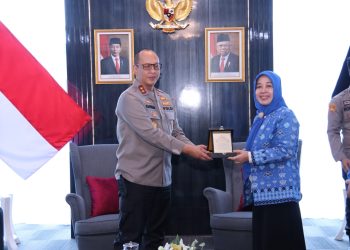 Kapolda Sumsel, Irjen Pol A Rachmad Wibowo SIK menerima kunjungan silaturahmi Rektor UIN Raden Fatah Palembang, Prof Dr Nyayu Khodijah S Ag M Si di ruang Delegasi lantai 2 Gedung Utama Presisi Mapolda Sumsel