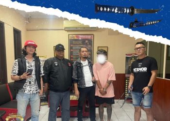 ROM (26), warga Tuminting harus berurusan dengan hukum, karena kedapatan membawa senjata tajam tanpa izin