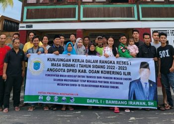KETUA DPC Partai Demokrat KAB OKI BAMBANG IRAWAN, SH menggelar reses masa persidangan tahap 1 Tahun 2022 - 2023 di Kelurahan Sidakersa kec Kota Kayuagung Kabupaten Ogan Komering Ilir