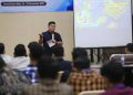 Kadisbudpar Aceh di pelatihan bagi pelaku usaha ekonomi kreatif (Ekraf) dan pariwisata, pada 24-25 November 2022 di Grand Aceh Hotel, Kota Banda Aceh