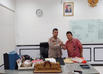 Pertemuan Silahturahmi Jurnalis Mitra Polri Robert Hutagalung dengan Kapolsek Cileungsi Kompol Zulkarnaen, S.H.,S.I.K.,M.I.K