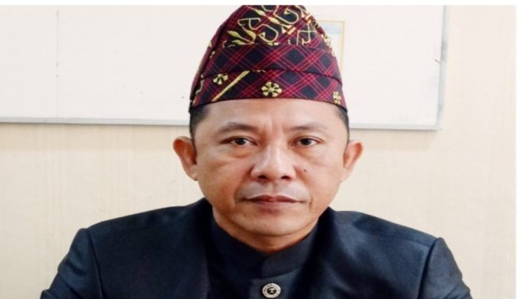 Anggota DPRD Kabupaten Tanggamus Komisi IV Fraksi PDI Perjuang Buyung Zainudin, SE