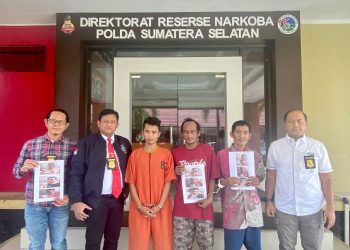 Direktur Reserse Narkoba Polda Sumsel Kombes Pol Heru Nugroho SIK, menjelaskan, bahwa tidak benar ke enam tersangka di lepaskan
