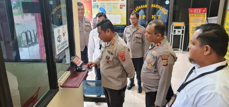 Kapolres Aceh Utara AKBP Riza Faisal, S.I.K., M.M Kembali lakukan pengawasan secara langsung terhadap pelayanan publik dengan melakukan Inspeksi Mendadak (Sidak) di Ruang SKCK