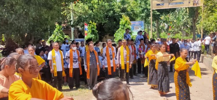 Penyelenggaraan Upacara Hari Ulang Tahun (HUT) ke-77 PGRI dan Hari Guru Nasional tingkat Kabupaten Nagekeo