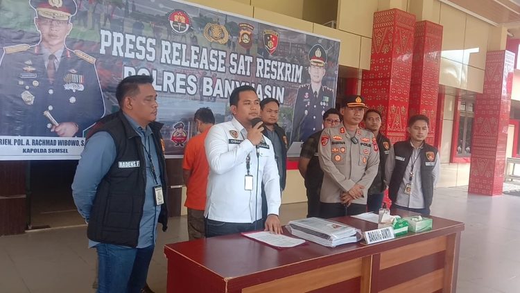 Polres Banyuasin melakukan Press Rilis ungkap Kasus perkara tindak pidana korupsi Dana Desa