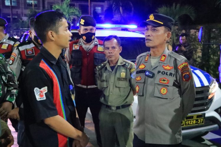 Kasat Binmas Polres Labuhanbatu AKP A. Rahman Manurung, SH Pimpin Kegiatan Patroli Skala Besar