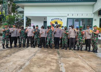 Apel Pagi bersama Pasukan DOBRAK Kepolisian Sektor (Polsek) Lobalain dan Komando Rayon Militer (Koramil) 1627-01 Ba'a