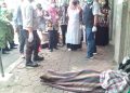 Polsek Purwokerto Selatan bersama dengan tim Inafis Polresta Banyumas Polda Jawa Tengah mengevakuasi seorang laki laki PGOT yang meninggal dunia di trotoar Jl. Jenderal Sudirman Timur, Purwokerto Kidul