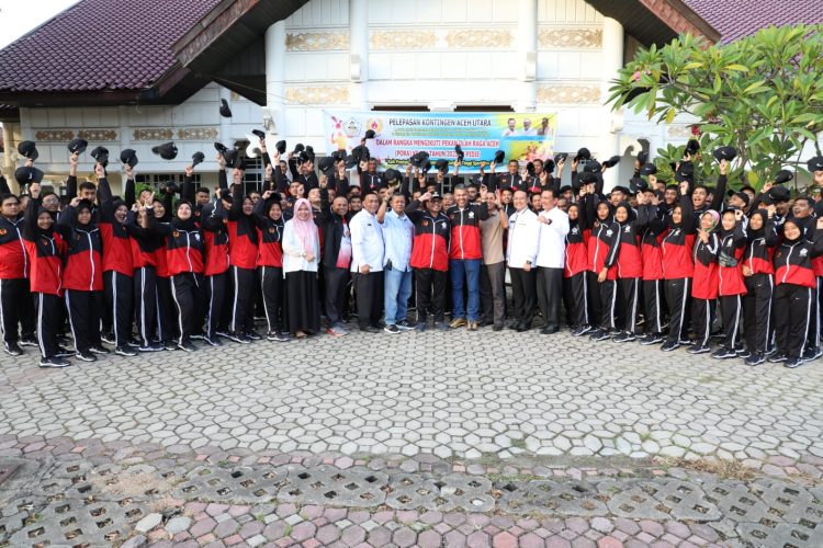 Pelepasan kontingen Aceh Utara untuk menuju Pidie
