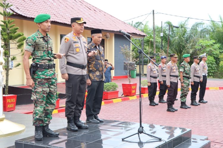 Polres Aceh Barat mengelar Apel gabungan yang bertempat di Lapangan Apel Mapolres Aceh Barat