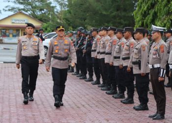 Polres Aceh Timur pada Jumat, (02/12/2022) pagi ini menggelar apel persiapan pengamanan kegiatan masyarakat pada 4 Desember