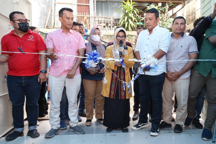 Walikota Siantar meresmikan ruang media center di kantor Dinas Komunikasi dan Informatika (Diskominfo), Jalan WR Supratman Kelurahan Proklamasi Kecamatan Siantar Barat